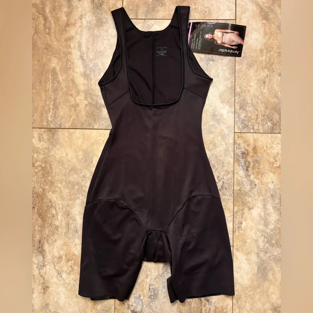 NWT Ambrielle High Waist Thigh and Back Magic Body Shaper Medium